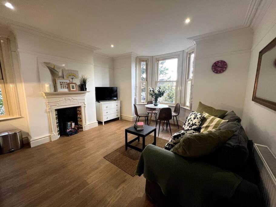 멜튼모우브레이 The Burley At Scalford House 아파트 외부 사진